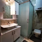 Bitez Bahce Icerisinde Huzur Rahat Konfor